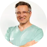lek. stom., lek. med. Marek Rybicki