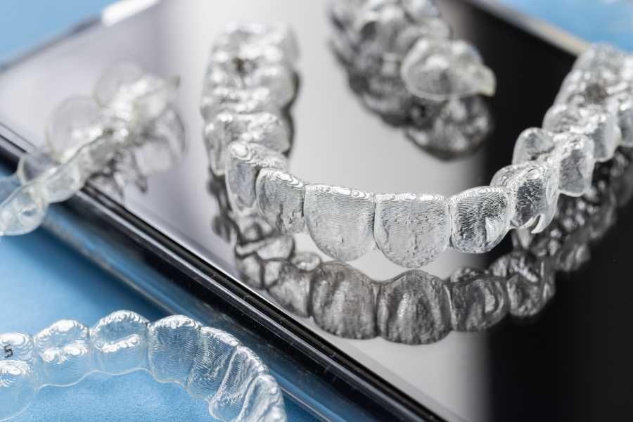 nakładki invisalign